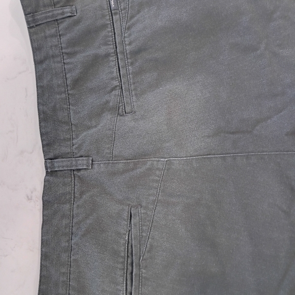 Volcom Khaki pants, mens W36, grey/green color - Picture 2 of 4